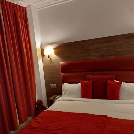 Happy Land Holliday Residential Hotel Épinay-sur-Seine Buitenkant foto