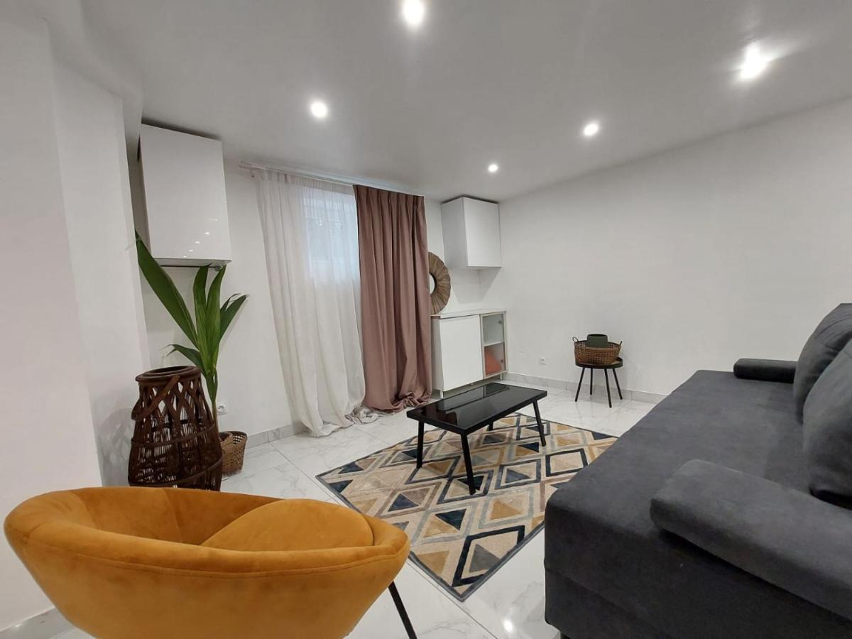 Happy Land Holliday Residential Hotel Épinay-sur-Seine Buitenkant foto